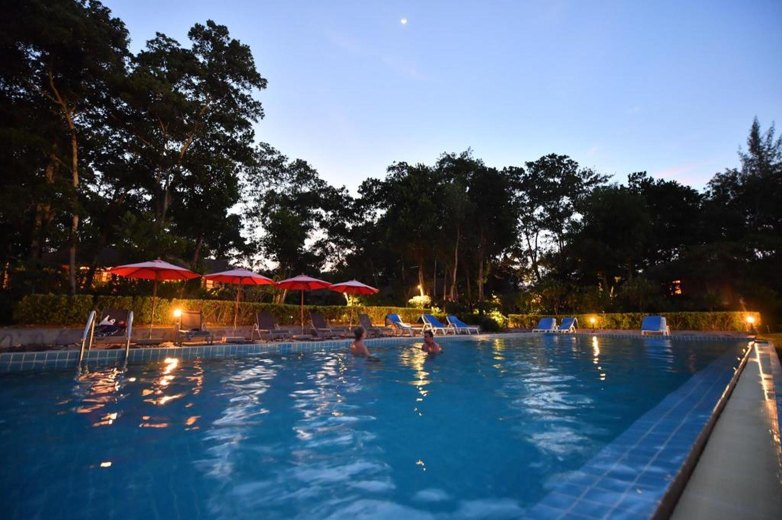 The Touch Green Naiyang Hotel & Fitness Nai Yang Exterior photo